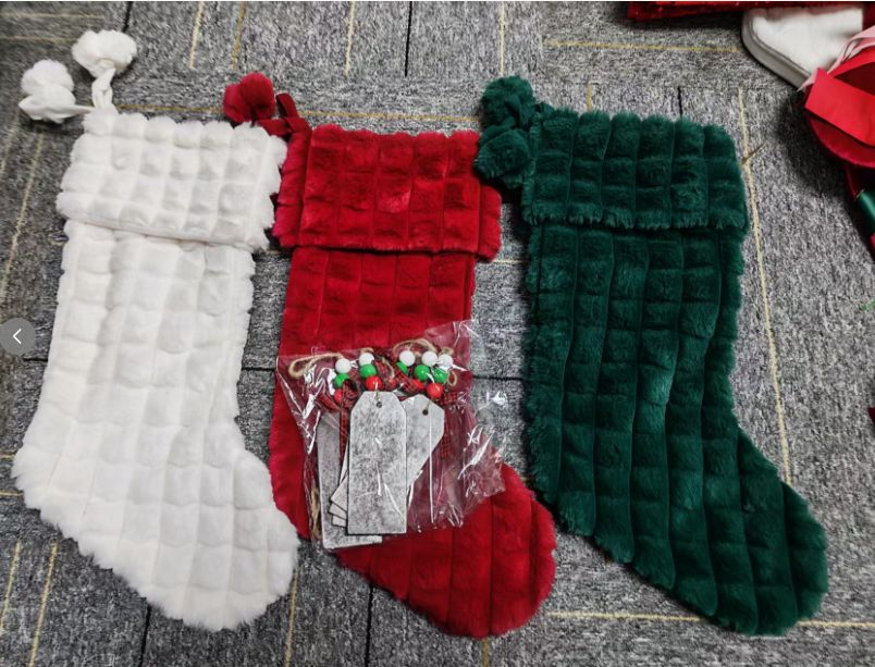 Yexmas 20" Plush Christmas Stockings Set, 6PCS Grid Faux Fur Holiday Stockings, White/Wine Red/Green (2 Each), Large Hanging Fireplace Xmas Decor